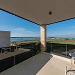 Seaside House With A Swimming Pool Privlaka, Zadar - 24270 * 프리블라카