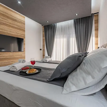 Seaside House With A Swimming Pool Privlaka, Zadar - 24270 Holiday home *