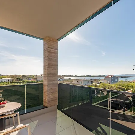 بيت للعطل Seaside House With A Swimming Pool - Zadar - 24270 *