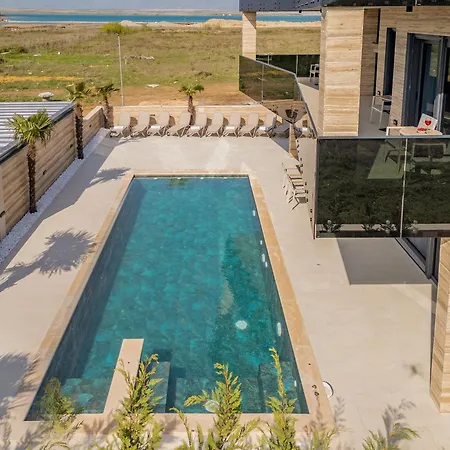 Seaside House With A Swimming Pool Privlaka, Zadar - 24270 Holiday home