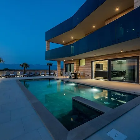 Seaside House With A Swimming Pool Privlaka, Zadar - 24270