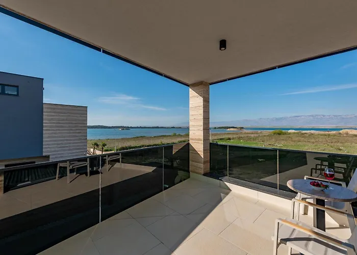 Seaside House With A Swimming Pool Privlaka, Zadar - 24270 * Privlaka (Zadar)