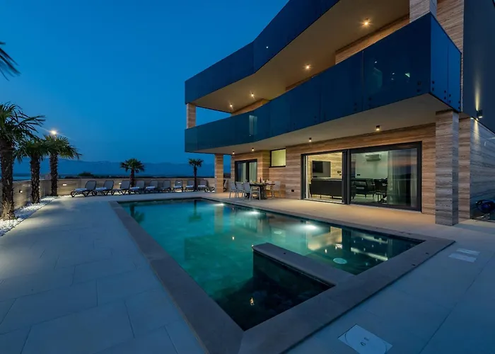 Seaside House With A Swimming Pool Privlaka, Zadar - 24270